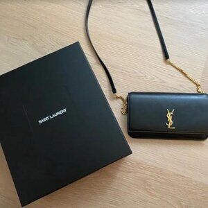 YSL Cassandre Phone Holder in Smooth Leather (Black)